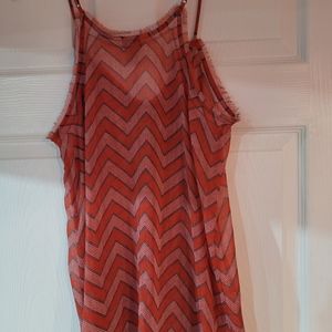 Very nice multi colored summer top! Great quality. (L) Made by Arizona jeans co.